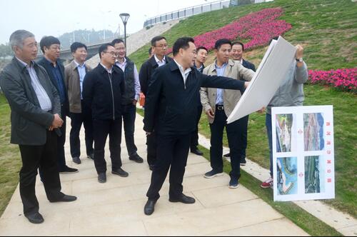 上饒市人大副主任、鄱陽(yáng)縣縣委書記張禎祥蒞臨新昌南湖西河濕地公園項(xiàng)目