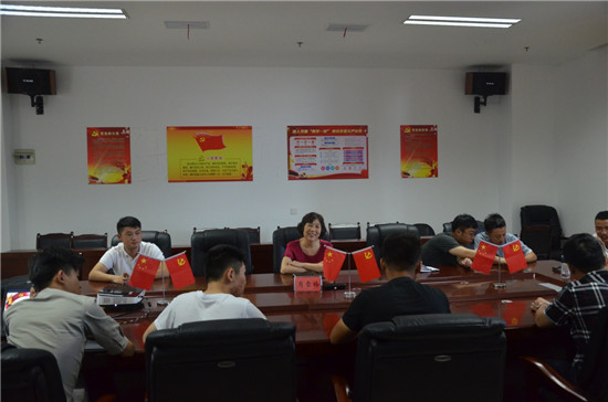 “傳承紅色基因、弘揚(yáng)八一精神”--城投集團(tuán)召開退伍軍人座談會(huì)