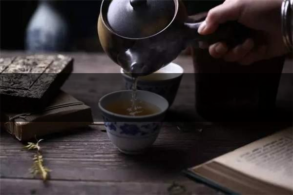 走入茶中，泡出自我-1