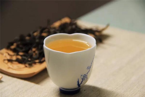 “茶無(wú)完茶”每款茶應(yīng)有一個(gè)缺點(diǎn)！