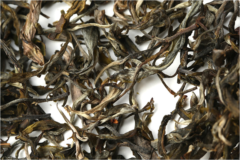 2021年巴達(dá)山章朗古樹秋茶特點(diǎn)？