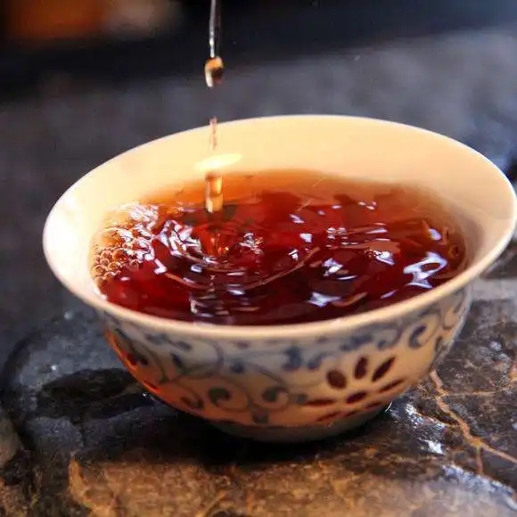 什么季節(jié)喝普洱茶好？喝普洱茶的禁忌和注意事項?