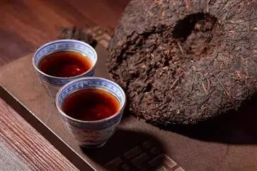 苦、澀味絕不是古樹普洱的霸氣，那也叫懂普洱茶，別逗了！