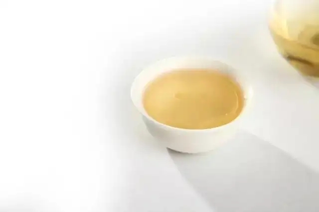 為什么越是深通茶道的人越深愛普洱茶？喜歡普洱茶，有三個(gè)原因。