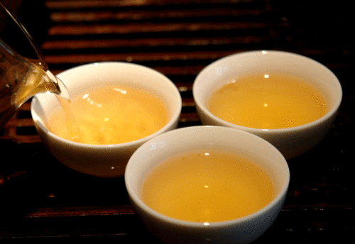 普洱茶的湯色為何是這樣的？