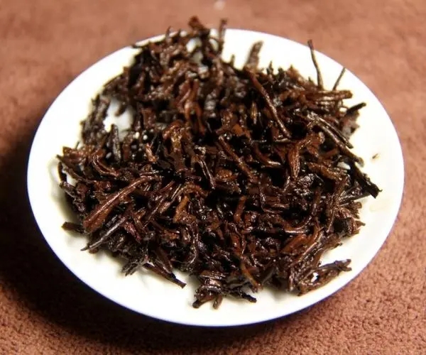 怎樣從茶香來辨認普洱茶的好壞？