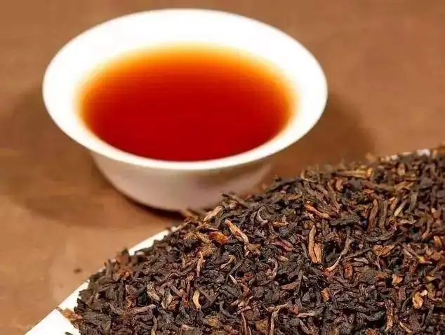 如何選購、辨識普洱茶優(yōu)劣？