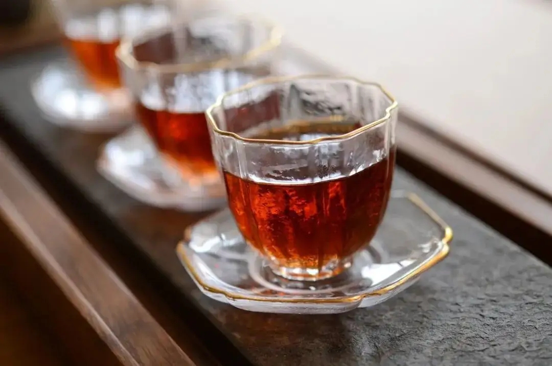 不同年份的普洱熟茶怎么泡？